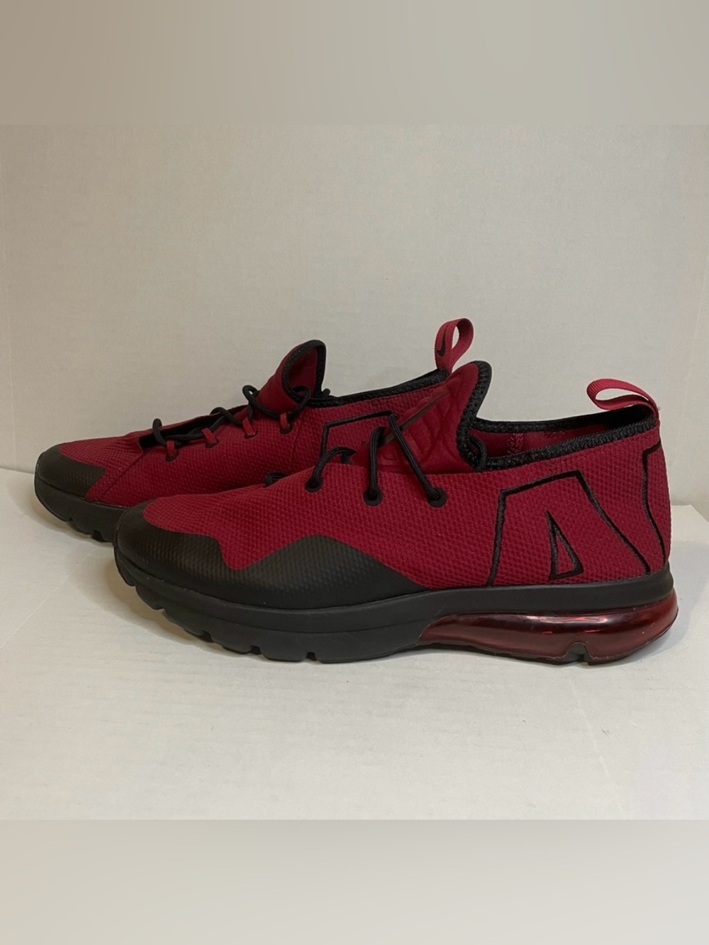 Nike Air Max Flair 50 Mens 10.5 Team Red Black Shoes Sneakers SMOKE SMELL Sports